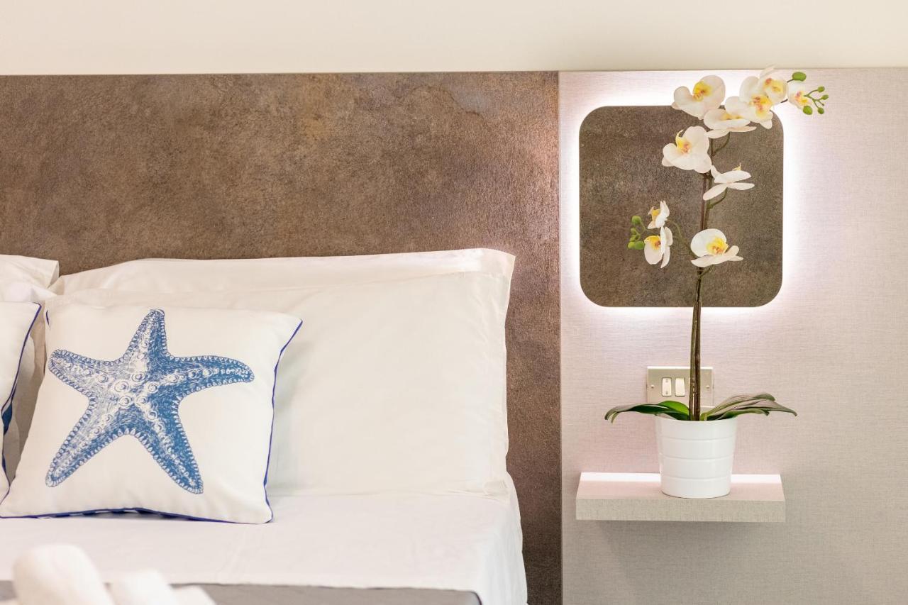 Hotel Condor-New 2024-Con Piscina 里乔内 外观 照片
